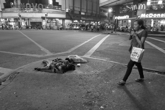 Photo Post – Children Begging in Cebu Begging Children in Cebu