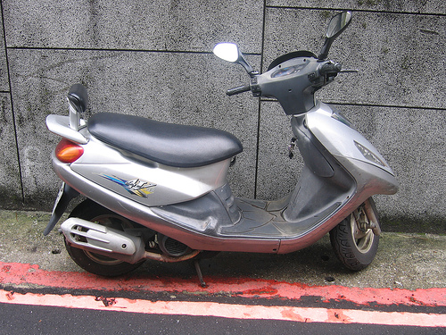 Attila 150cc Scooter