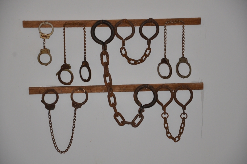 Shackles at Jing-Mei