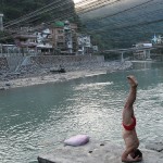 Headstand Man in Wulai