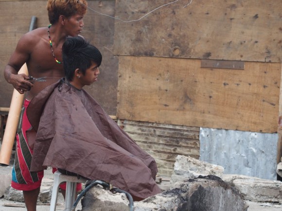Day 28 Super Typhoon Yolanda An outdoor barbershop in Tacloban after the typhoon