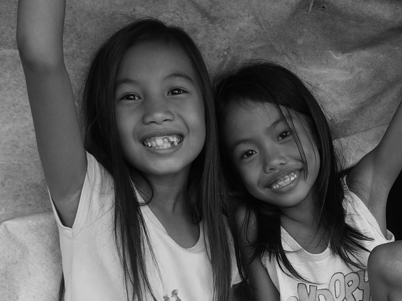 Boat Trip to Barangay San Antonio Young Girls from San Antonio